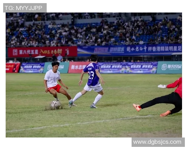 足球明星齐聚一堂为您送上祝福与鼓励的温暖网站