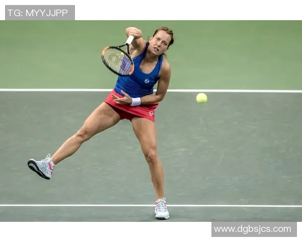 深圳羽毛球队在联合会杯中的灵活性展现与战术分析 深圳羽毛球队在联合会杯中的灵活性展现与战术分析