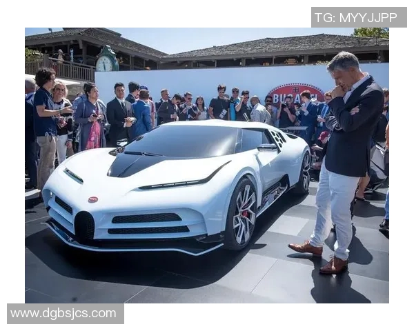 足球明星们的豪车生活揭秘他们最爱驾驶的奢华座驾与个性选择 足球明星们的豪车生活揭秘他们最爱驾驶的奢华座驾与个性选择