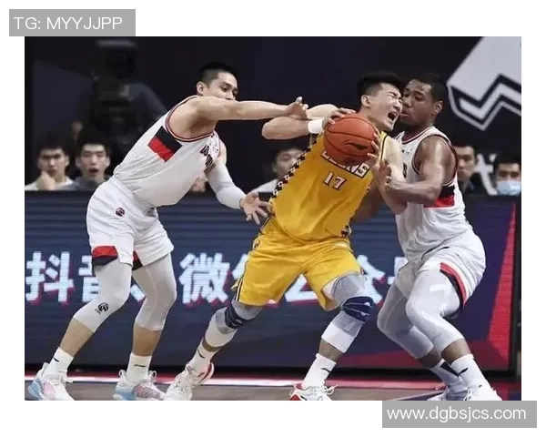 挑战赛积分榜：成都足球队以97分领跑