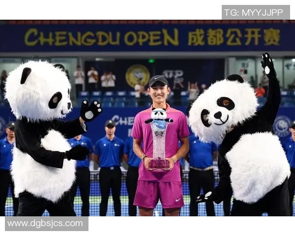 成都网球队状态变革引发热议球迷期待新篇章与未来发展 成都网球队状态变革引发热议球迷期待新篇章与未来发展